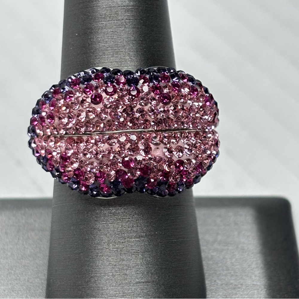 Price is firm Sterling Silver Ombré Pave Lips Cocktail Ring Size 8 - Picture 2 of 7
